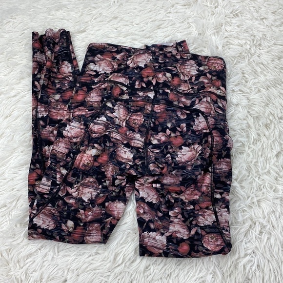 Lululemon Fast & Free 7/8 Tight II *Nulux 25" Peony Multi - Picture 7 of 7